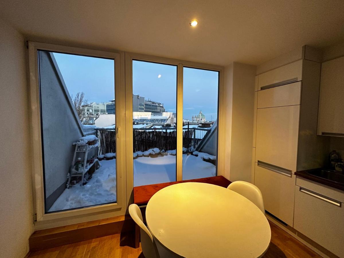 Luxurious 110m2 In The Center 10 Min Walk To Stephansplatz Appartement